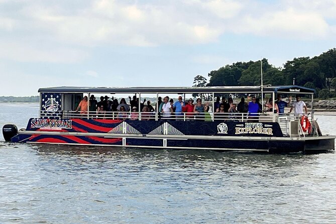 2 Hours Dolphin Eco Tour - Leaving River Street for the Lowcountry