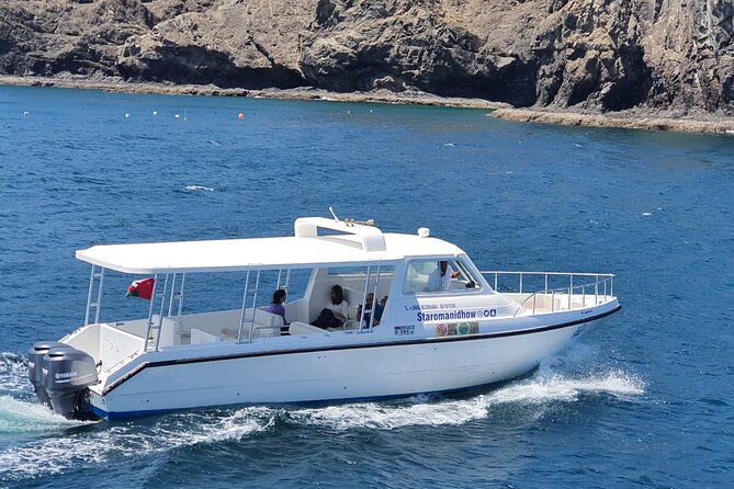 2 Hours Dolphin Watching Cruise in Muscat - Waiting for the First Dolphins