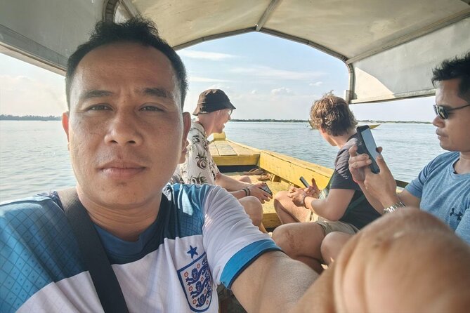 4 hours taking tuk tuk to see Mekong dolphins and countryside - Is $20 good value in Kratie?
