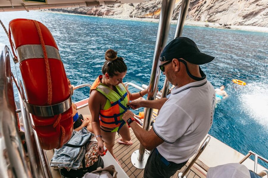Adeje: Whale and Dolphin Watching Cruise with Lunch and Swim - Should you book the Adeje whale cruise?