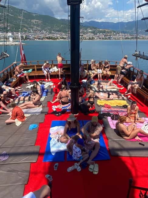 Alanya Relax Boat Tour with Caretta and Dolphin View - Key points to know before booking