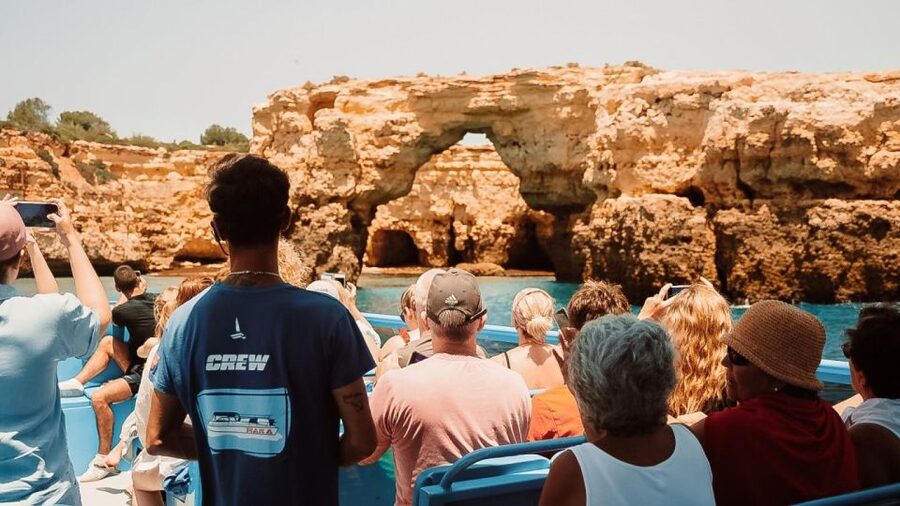 Albufeira: 2.5-Hour Dolphin Watching and Caves Trip - The optional Atlantic swim