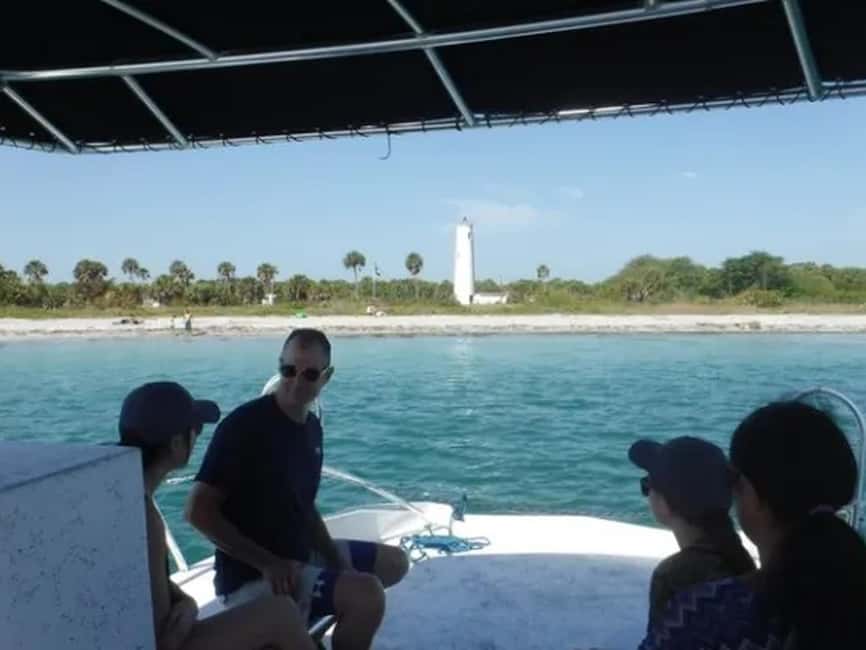 Anna Maria Island: Dolphin Cruise - Searching for bottlenose dolphins