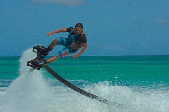 Aruba Flyboarding & Jetovator Experience: Fly Like a Bird & Dive Like a Dolphin - What flying feels like from the board