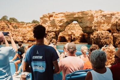 Benagil Caves and Dolphin Watching – 2.5h