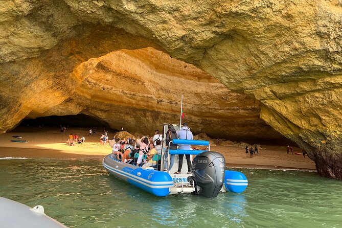 Benagil Caves and Dolphins from Albufeira - Setting out from the 3PMP+8P Albufeira meeting point