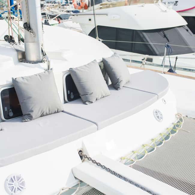 Benalmádena: Catamaran with dolphin watching and drinks - Small details that will make the day smoother
