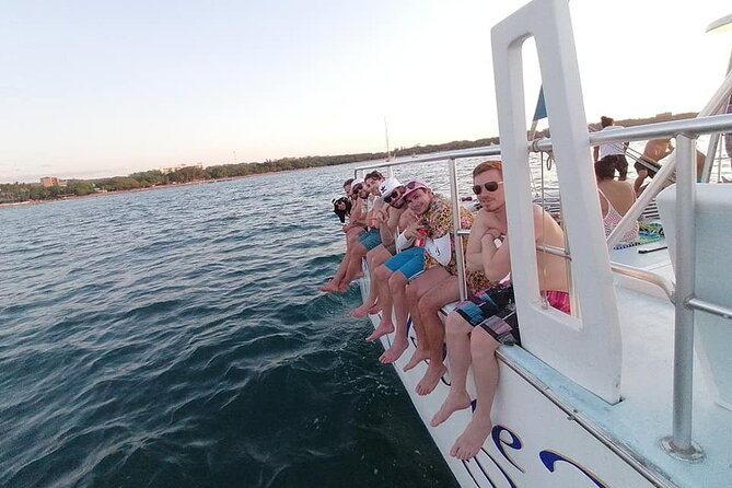 Blue Dolphin Catamaran Snorkeling Sunset Cruise from Tamarindo - Who should book the Blue Dolphin cruise?
