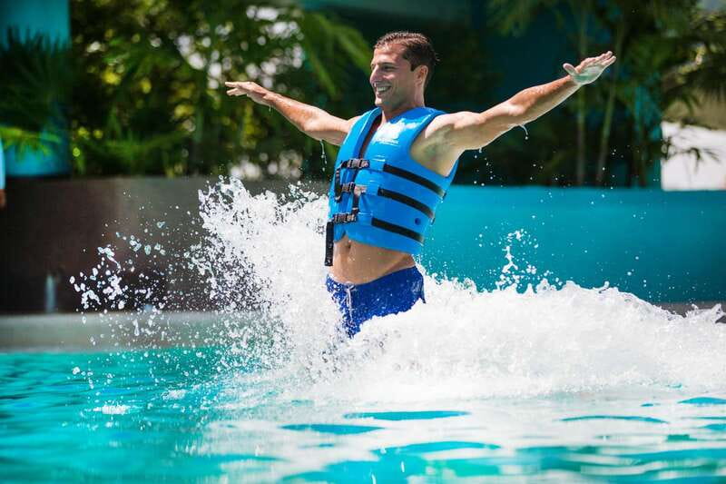 Cancun: Interactive Aquarium - Swim with dolphins Premium - What the Delphinus Premium program includes