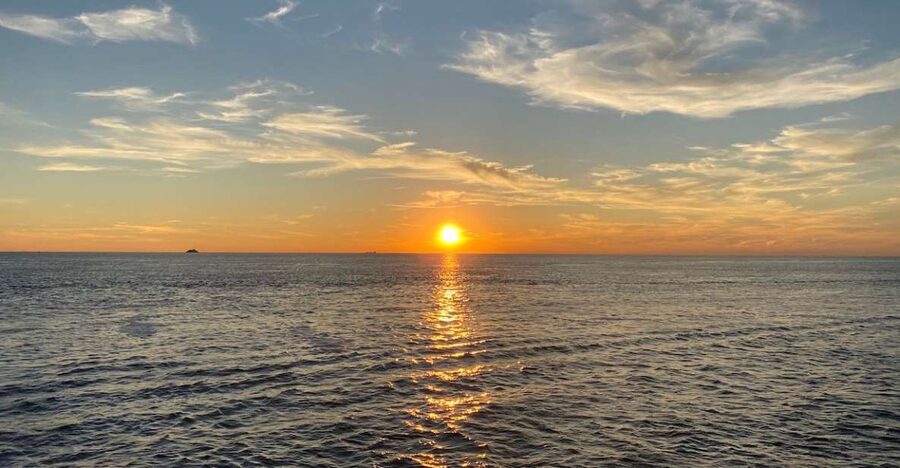 Cape May: Sunset Dolphin Watching Cruise with Food - Sunset views and the feel of the boat