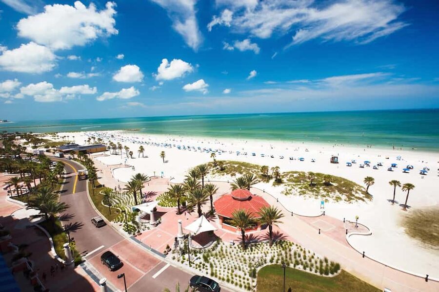 Clearwater Beach and Dolphin Cruise Day Trip from Orlando - The optional dolphin speedboat in Clearwater