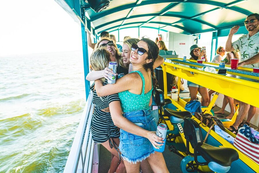Clearwater: Island Hop and Dolphin Watch Boat Tour - The shallow island stop and its tiny beach