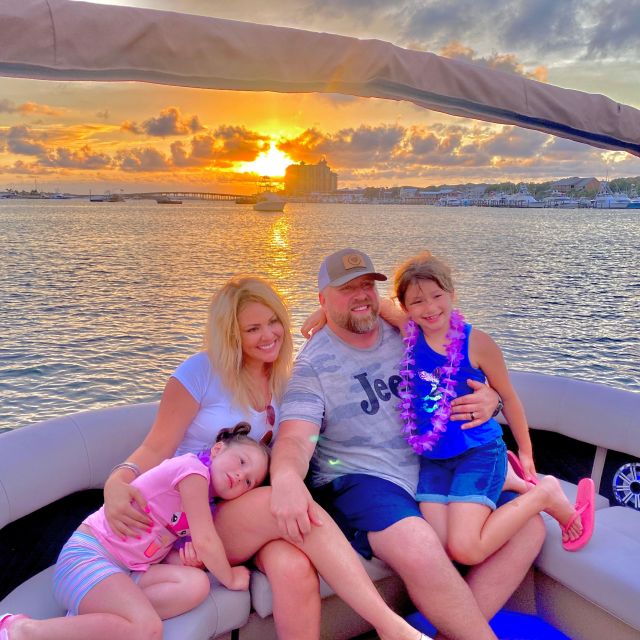Destin: Private Sunset Cruise with Dolphin Watching - The first part of the ride: a route worth clarifying