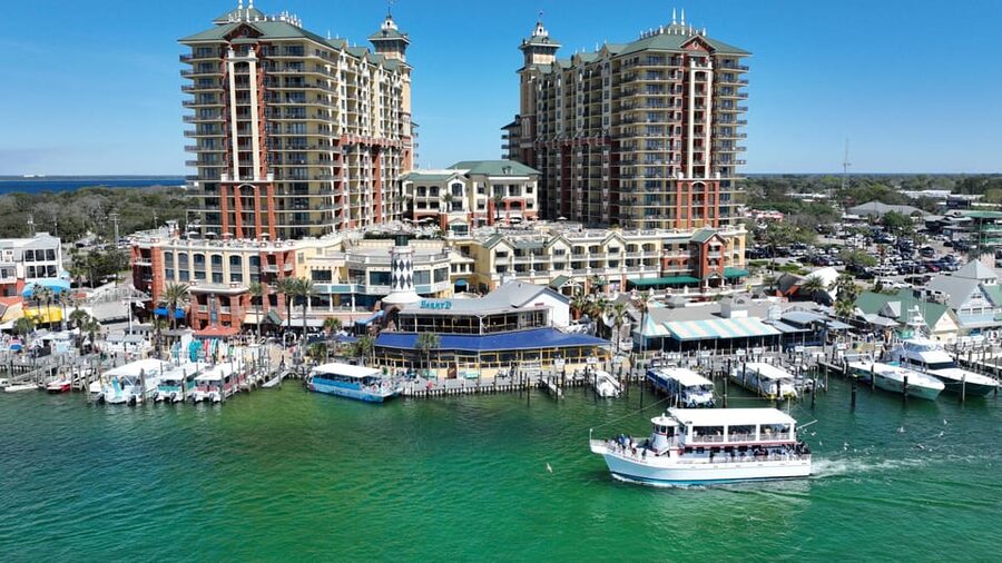 Destin: Sunset Dolphin Cruise - Who should book this Destin cruise?