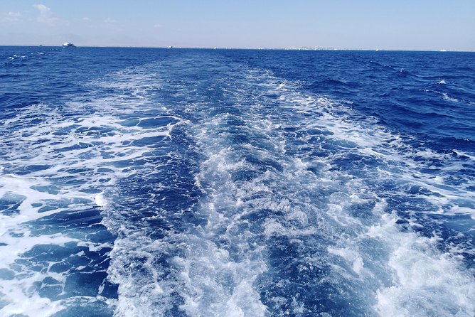 Dolphin House with Snorkeling in Hurghada - Hotel pickup and the seven-hour schedule