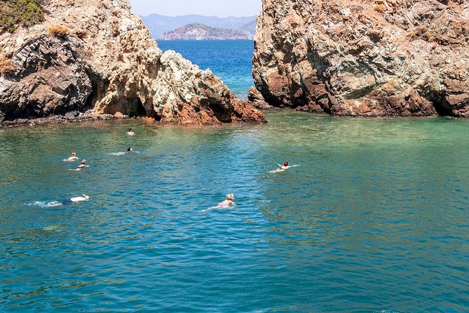 Dolphin Island Boat Trip – Swim, Sun & Lunch Included - Lunch on deck, with a few practical caveats