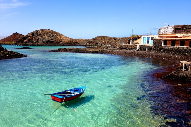 Dolphin Watching Cruise to Lobos Island - Who will enjoy this most