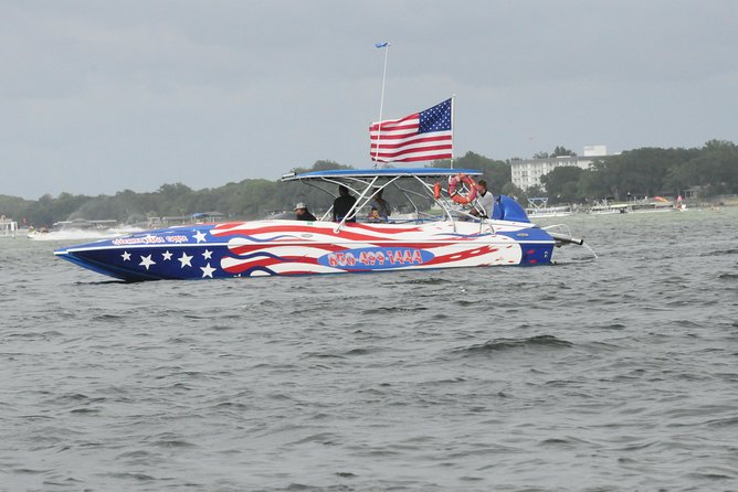Dolphin-Watching Speedboat Cruise in Destin Harbor - Family features that make a short trip easier