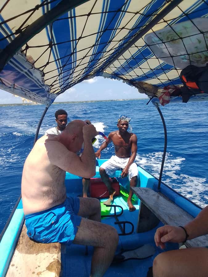 Dolphins & Snorkeling Zanzibar: Mnemba Island Tour - What the $55 price really covers