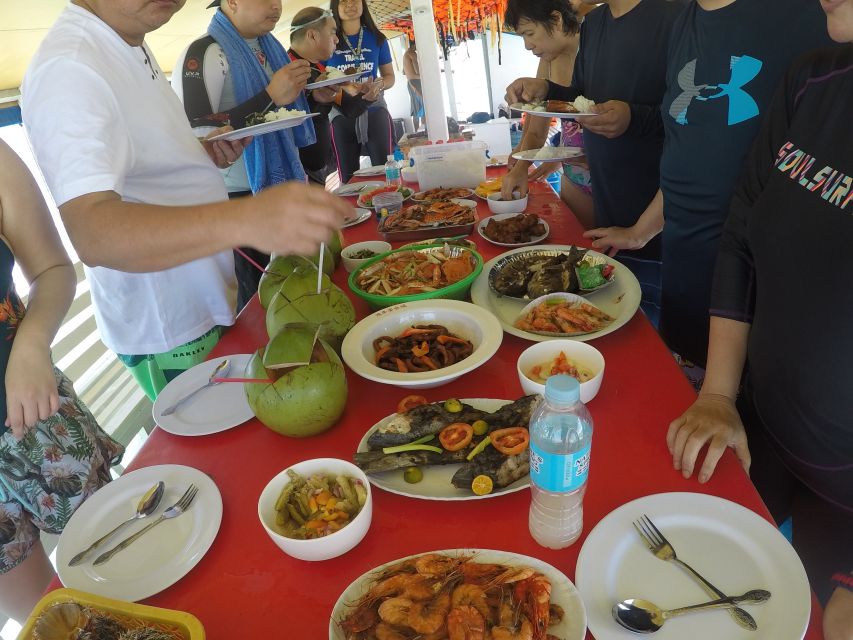 Dumaguete: Dolphin Watching & Manjuyod Sandbar Private Tour - How much value does the $223 price offer?