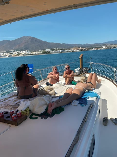 Estepona: Dolphins Searching Sea Cruise with Drink & Snacks - Timing, weather, and useful preparation