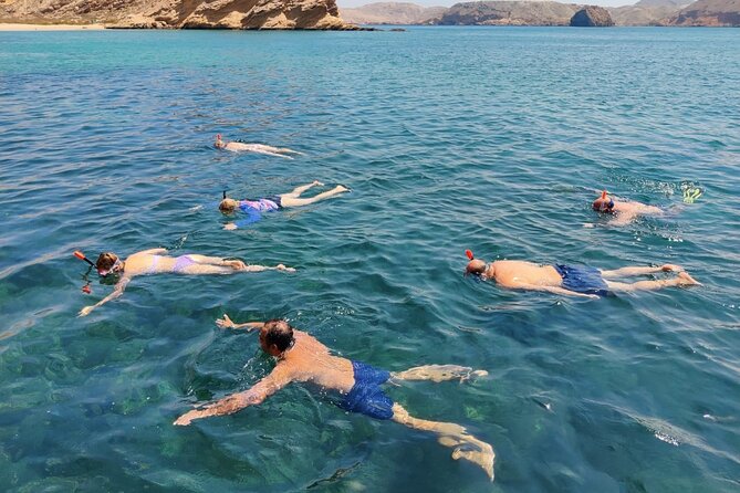 Experience Dolphin watching and snorkeling in Muscat - Why this Muscat boat trip works well