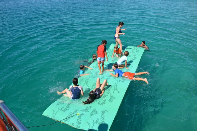 Fraser Island & Dolphin Sailing Adventure - What makes this Hervey Bay cruise worth considering
