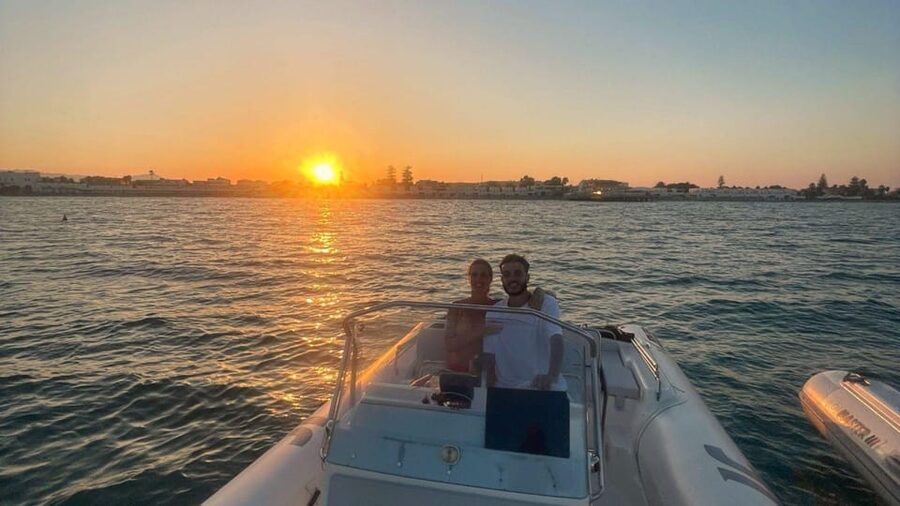 From Cagliari: sunset dolphin watching tour - How the boat and group size affect comfort