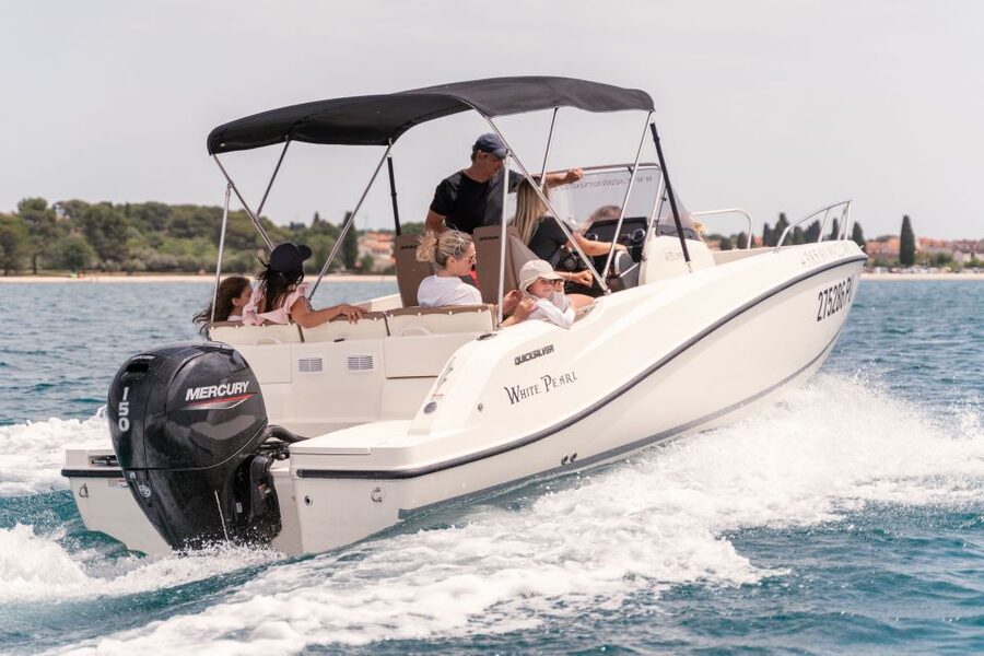 From Fazana: Dolphin watching and snorkeling in Blue Cave - Weather, comfort, and what to pack