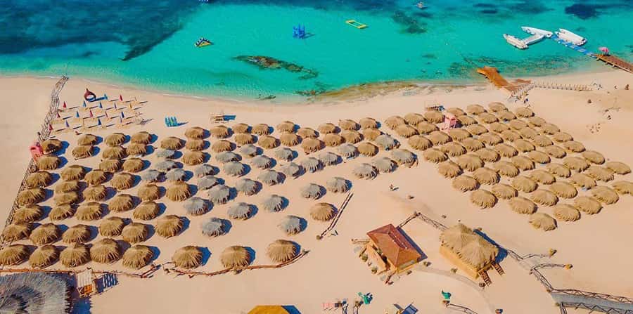 From Hurghada: Hula Hula Island Speedboat Tour with Dolphins - What to pack for the Red Sea