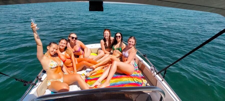 Fuengirola: Dolphin Watching Tour with Snacks and Drinks - What this Fuengirola boat trip is really like