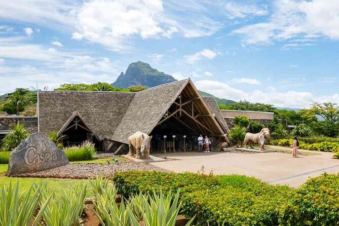 Full-Day Swimming with Dolphins and Casela Nature Park Tour in Mauritius - Should you book the dolphin and Casela combination?
