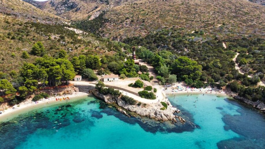 Golfo Aranci: Kayak Tour with Dolphins and Aperitif - What to pack and what to leave behind
