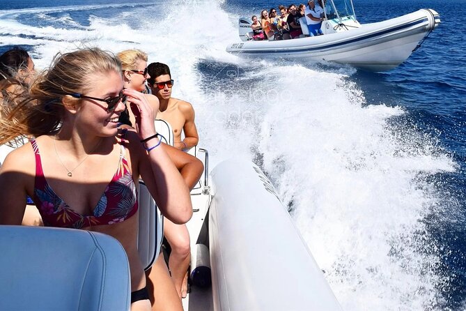 Half Day Private Speedboat Dolphin House & Giftun Island_Hurghada - Snacks, fruit, and drinks on board