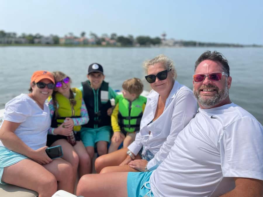 Hilton Head: 2 Hour Private Dolphin Tour - Why a private boat works well at Hilton Head