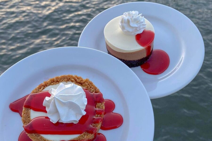 Hilton Head Island: Dolphin Watching 3-Course Dinner Cruise - A Lowcountry-inspired three-course dinner