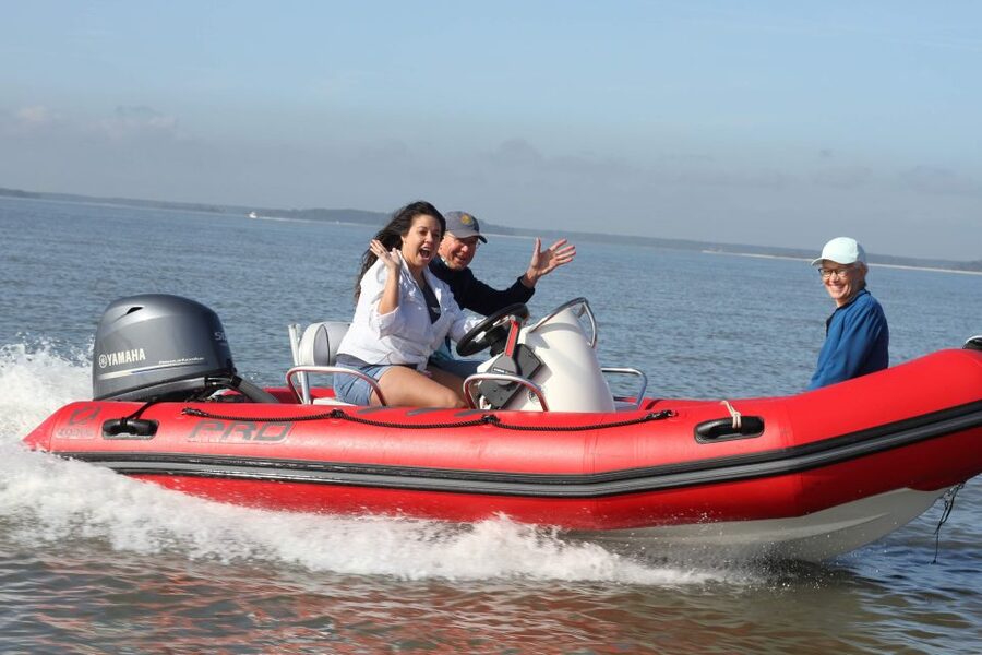Hilton Head Island: Mini Boat Dolphin Tour - The safety briefing on Hilton Head Island