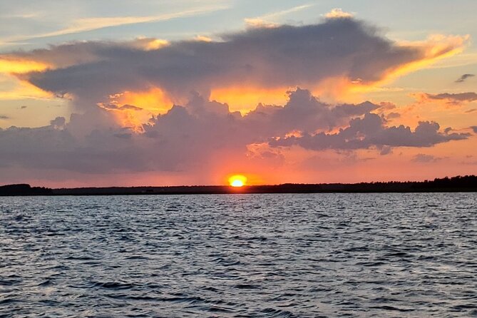 Hilton Head Island Sunset Dolphin Tour - Five things to know before you book