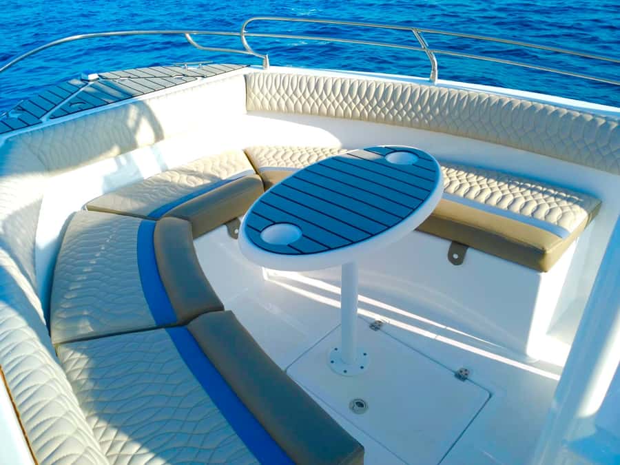 Hurghada: Orange Bay Dolphin Watching, Snorkeling & Lunch - The optional flight above the water