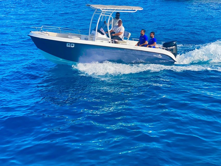 Hurghada: Orange Bay Dolphin Watching, Snorkeling & Lunch - First snorkeling stop: the strongest underwater section