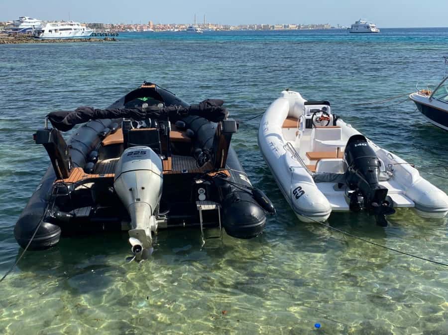 Hurghada: Orange Bay Dolphin Watching, Snorkeling & Lunch - Lunch, fruit, and drinks
