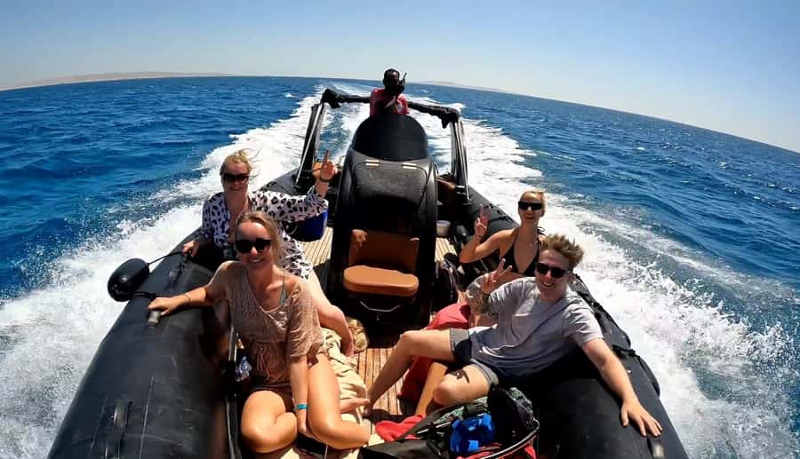 Hurghada: Private Speedboat to Dolphin House with Pickup - Coral reefs, fish, and changing sea conditions