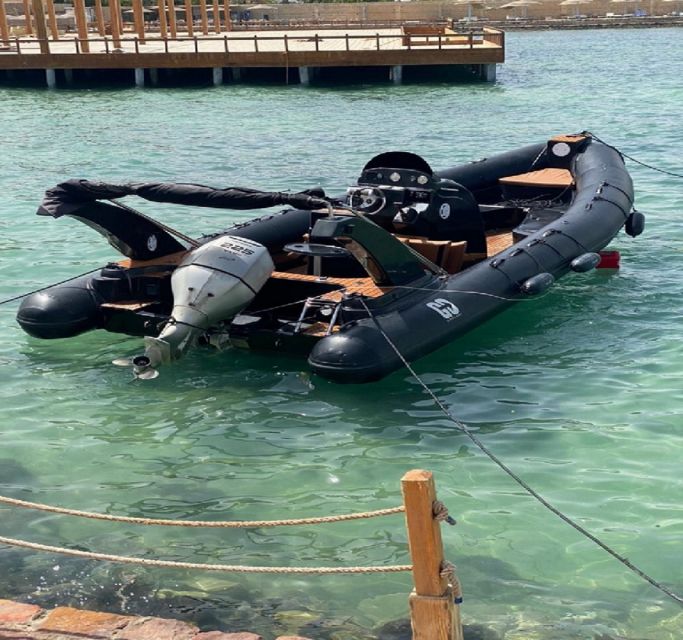 Hurghada: Speedboat Dolphin Watching & Snorkeling with Lunch - Lunch, fruit, and a pause on the water