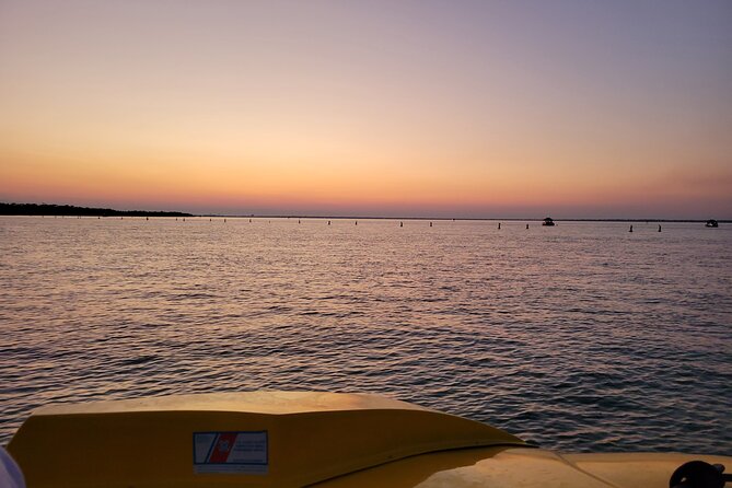 Hydro Rocket Dolphin Sightseeing Boat Tour from Destin - Leaving Destin Harbor by speedboat