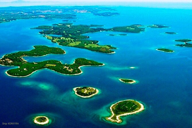 Island Visit National Park Brijuni & Dolphin Cruise - Cruising through Brijuni National Park
