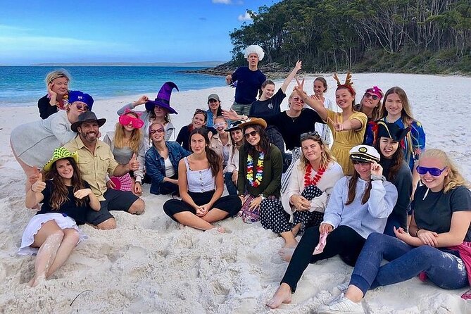 Jervis Bay Tour with Dolphins, Kangaroos & World's Whitest Beach - Leaving Sydney at 7:00 am