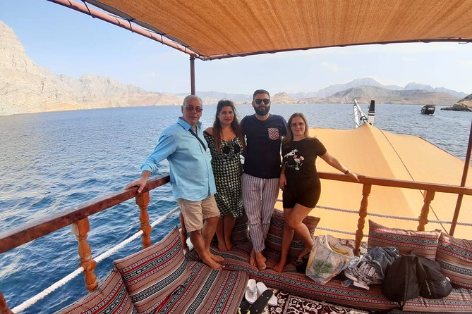 Khasab Dhow cruise-Half day with summing, dolphin watching - Guide service and group size