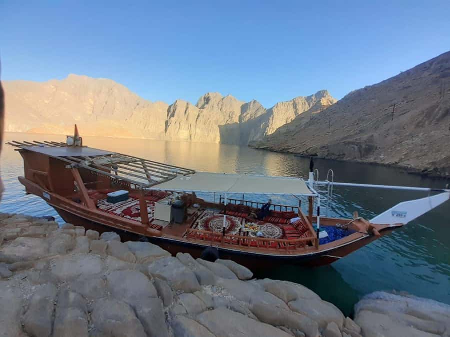 Khasab: Dhow Cruise with Lunch, Dolphin Watching& Snorkeling - Who Will Enjoy This Dhow Cruise Most?