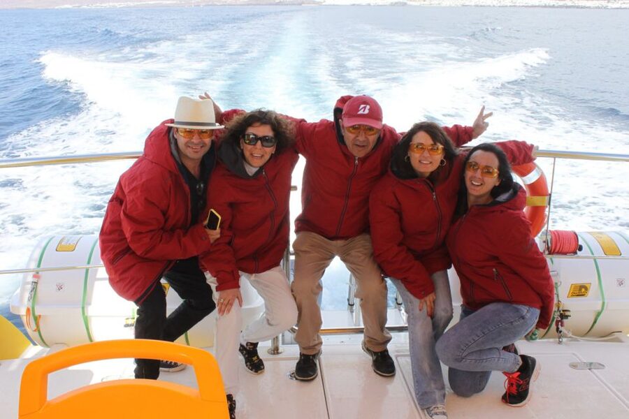 Lanzarote: Lobos Island Half-Day Dolphin Watching Trip - Searching for dolphins, pilot whales, and flying fish