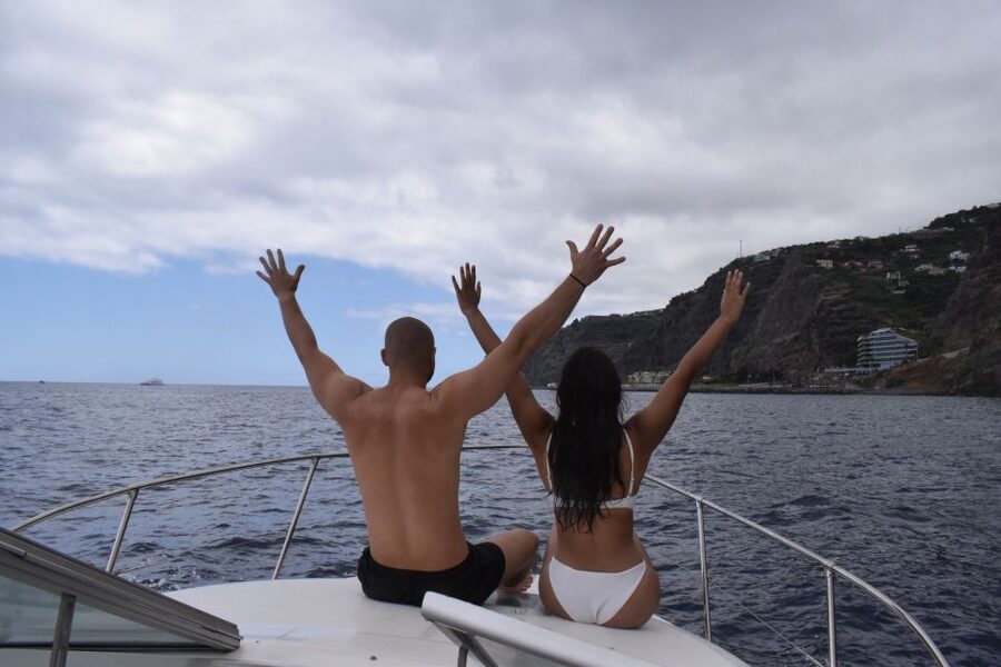 Madeira: Whale and Dolphin Watching Private Cruise - Should you book the Calheta private cruise?